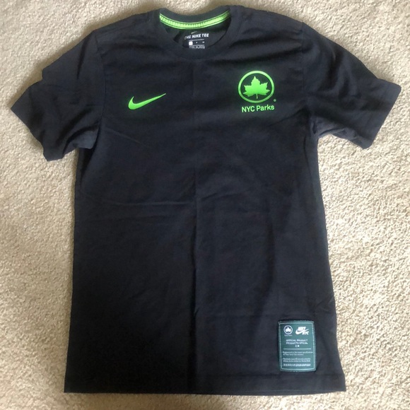 nyc parks nike shirt